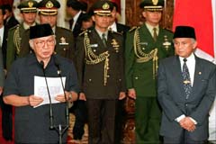 수하르토 인도네시아 대통령 사임 