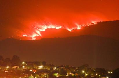 미국·호주 등 지구온난화로 인한 대형 화재로 몸살